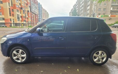 Skoda Fabia II, 2008 год, 380 000 рублей, 2 фотография