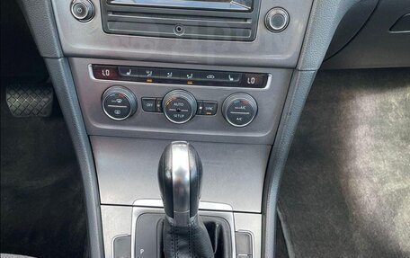 Volkswagen Golf VII, 2014 год, 1 200 000 рублей, 10 фотография