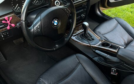 BMW 3 серия, 2007 год, 1 300 000 рублей, 11 фотография