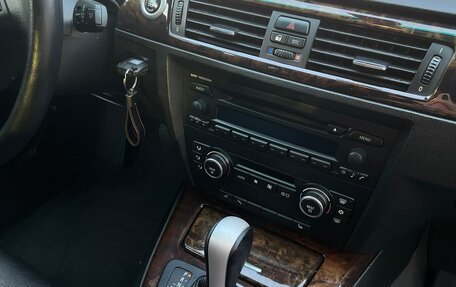 BMW 3 серия, 2007 год, 1 300 000 рублей, 10 фотография