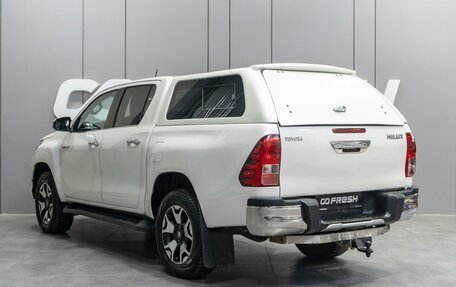 Toyota Hilux VIII, 2018 год, 2 999 000 рублей, 2 фотография