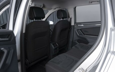 Volkswagen Tiguan II, 2021 год, 3 284 000 рублей, 11 фотография