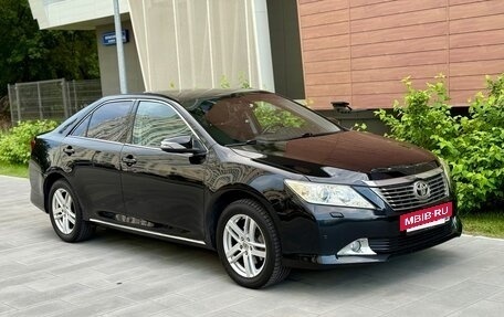 Toyota Camry, 2011 год, 1 350 000 рублей, 3 фотография