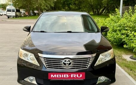 Toyota Camry, 2011 год, 1 350 000 рублей, 5 фотография