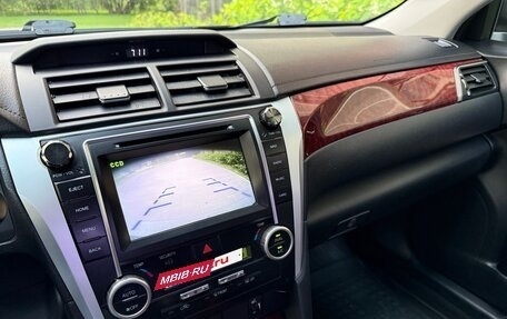 Toyota Camry, 2011 год, 1 350 000 рублей, 10 фотография