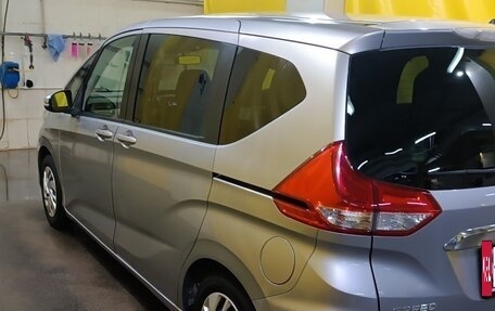 Honda Freed II, 2018 год, 1 600 000 рублей, 5 фотография