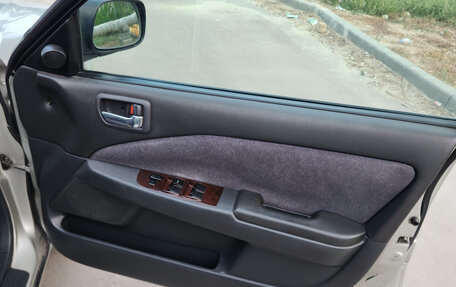 Toyota Carina, 2001 год, 399 000 рублей, 16 фотография