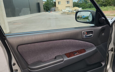 Toyota Carina, 2001 год, 399 000 рублей, 17 фотография