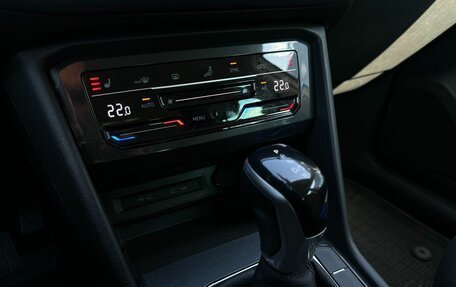 Volkswagen Tiguan II, 2021 год, 3 302 000 рублей, 12 фотография