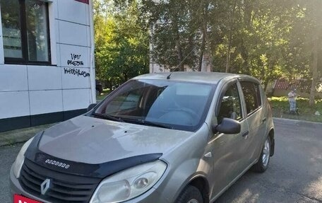 Renault Sandero I, 2012 год, 320 000 рублей, 4 фотография