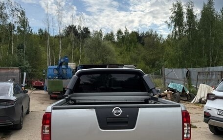 Nissan Navara (Frontier), 2010 год, 1 000 000 рублей, 3 фотография