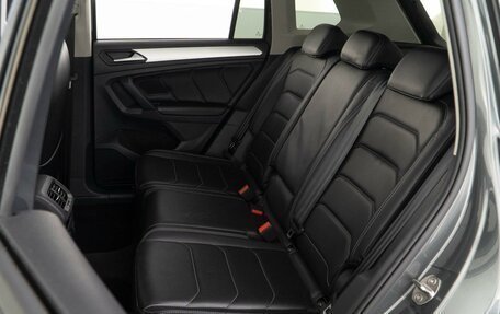 Volkswagen Tiguan II, 2022 год, 2 998 070 рублей, 9 фотография
