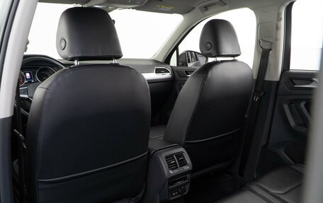 Volkswagen Tiguan II, 2022 год, 2 998 070 рублей, 11 фотография