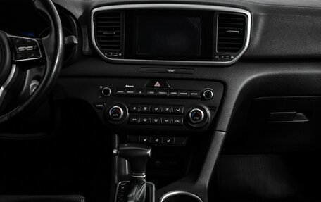 KIA Sportage IV рестайлинг, 2019 год, 2 389 000 рублей, 14 фотография