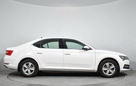 Skoda Superb III рестайлинг, 2020 год, 2 650 000 рублей, 4 фотография