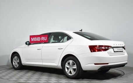 Skoda Superb III рестайлинг, 2020 год, 2 650 000 рублей, 7 фотография