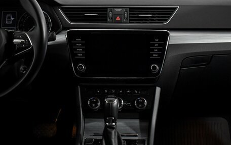 Skoda Superb III рестайлинг, 2020 год, 2 650 000 рублей, 14 фотография