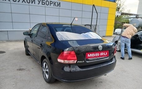 Volkswagen Polo VI (EU Market), 2013 год, 350 000 рублей, 4 фотография