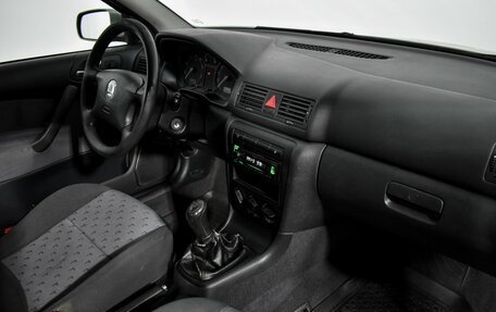 Skoda Octavia IV, 2002 год, 290 000 рублей, 13 фотография