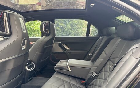 BMW 7 серия, 2024 год, 14 975 000 рублей, 15 фотография