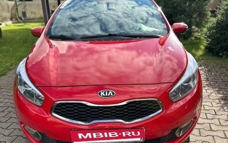 KIA cee'd III, 2014 год, 1 300 000 рублей, 2 фотография