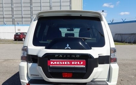 Mitsubishi Pajero IV, 2018 год, 3 500 000 рублей, 2 фотография