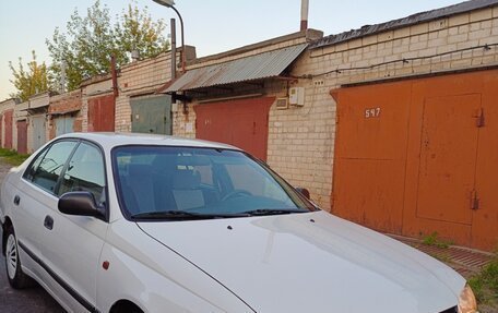 Toyota Carina E, 1996 год, 335 000 рублей, 1 фотография