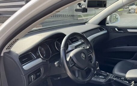 Skoda Superb III рестайлинг, 2015 год, 1 380 000 рублей, 5 фотография