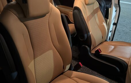 KIA Carnival, 2021 год, 5 000 000 рублей, 17 фотография
