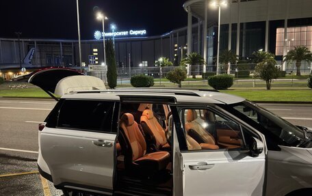 KIA Carnival, 2021 год, 5 000 000 рублей, 21 фотография