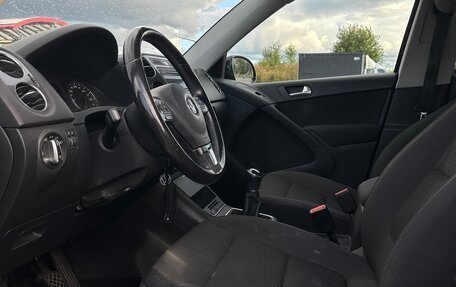 Volkswagen Tiguan I, 2013 год, 990 000 рублей, 8 фотография