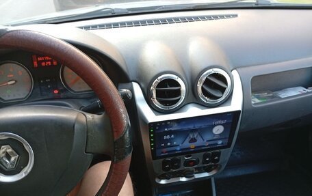 Renault Logan I, 2011 год, 500 000 рублей, 2 фотография