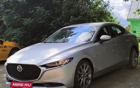 Mazda 3, 2020 год, 1 850 000 рублей, 4 фотография