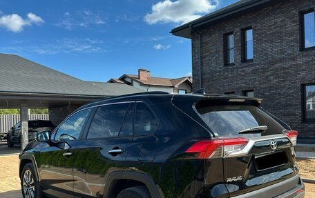 Toyota RAV4, 2020 год, 3 200 000 рублей, 8 фотография