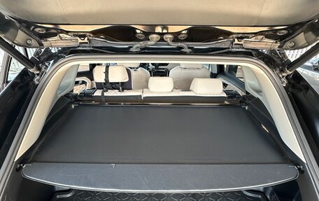 Toyota RAV4, 2020 год, 3 200 000 рублей, 31 фотография