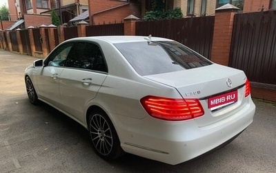 Mercedes-Benz E-Класс, 2013 год, 2 700 000 рублей, 1 фотография