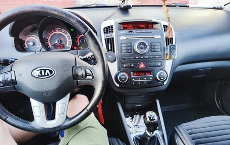 KIA cee'd I рестайлинг, 2012 год, 900 000 рублей, 13 фотография