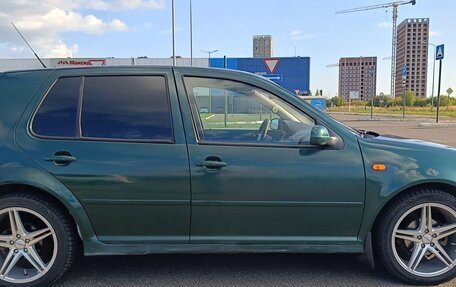 Volkswagen Golf IV, 1998 год, 400 000 рублей, 3 фотография