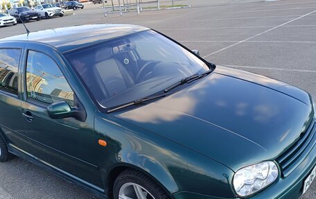 Volkswagen Golf IV, 1998 год, 400 000 рублей, 2 фотография