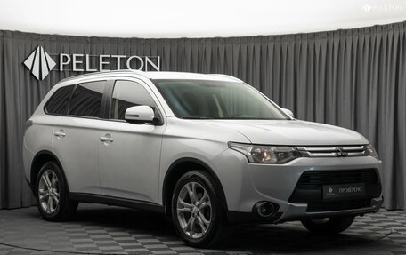 Mitsubishi Outlander III рестайлинг 3, 2014 год, 1 110 000 рублей, 2 фотография