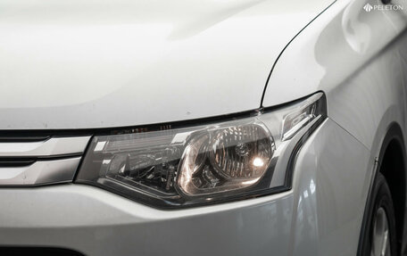 Mitsubishi Outlander III рестайлинг 3, 2014 год, 1 110 000 рублей, 23 фотография