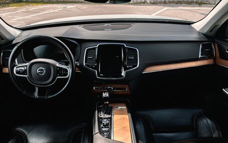 Volvo XC90 II рестайлинг, 2019 год, 4 300 000 рублей, 11 фотография