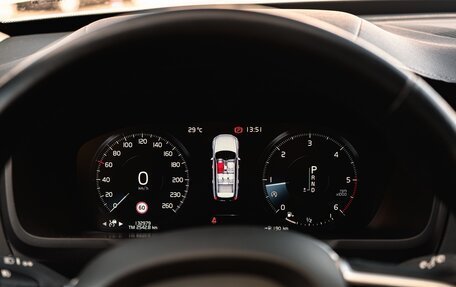 Volvo XC90 II рестайлинг, 2019 год, 4 300 000 рублей, 13 фотография