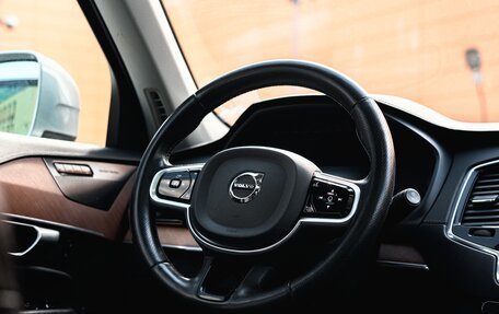 Volvo XC90 II рестайлинг, 2019 год, 4 300 000 рублей, 14 фотография