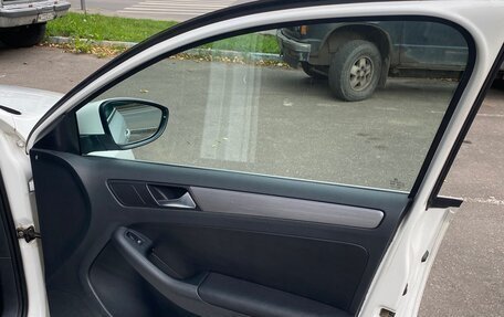 Volkswagen Jetta VI, 2012 год, 950 000 рублей, 8 фотография