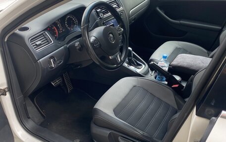 Volkswagen Jetta VI, 2012 год, 950 000 рублей, 5 фотография