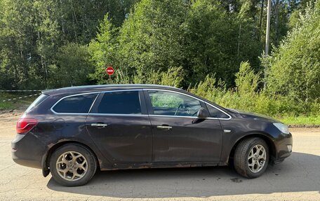 Opel Astra J, 2012 год, 750 000 рублей, 4 фотография