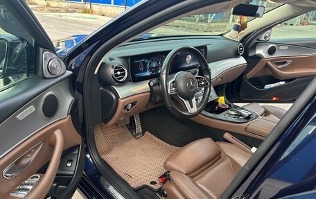 Mercedes-Benz E-Класс, 2020 год, 3 350 000 рублей, 12 фотография