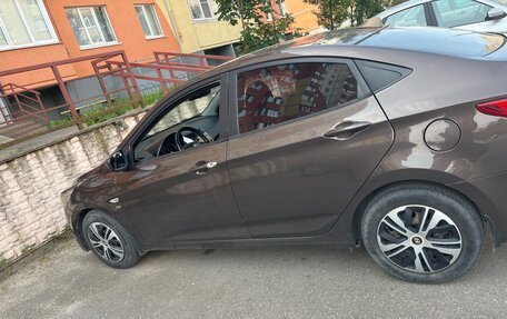 Hyundai Solaris II рестайлинг, 2015 год, 790 000 рублей, 9 фотография