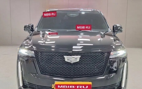Cadillac Escalade V, 2022 год, 9 500 777 рублей, 3 фотография